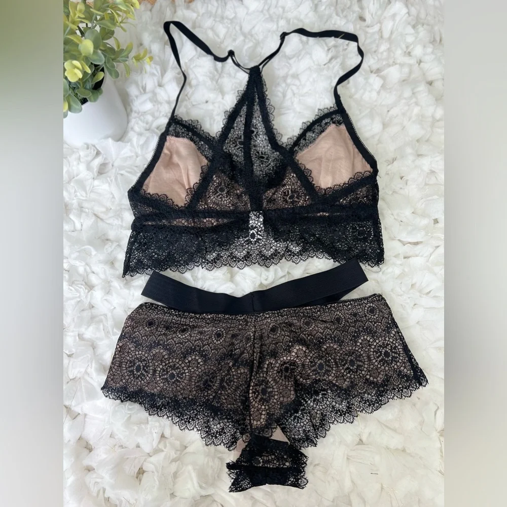 Black Nude Lace Lingerie Set | Bralette &‎ Shorts | M/L Sexy Nightwear